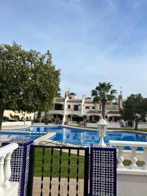 Ferienhaus By The Pool Costa Blanca 3br *
